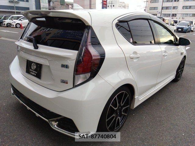 Toyota AQUA 2015-05 6674957-2