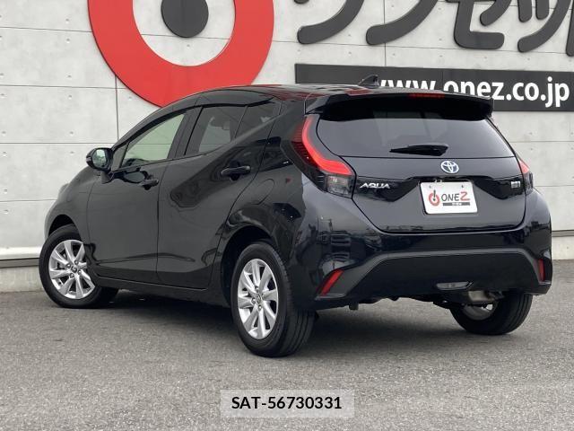 Toyota AQUA 2022-01 6674937-15