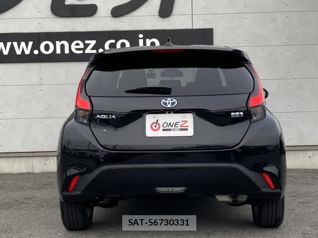Toyota AQUA 2022-01 6674937-18