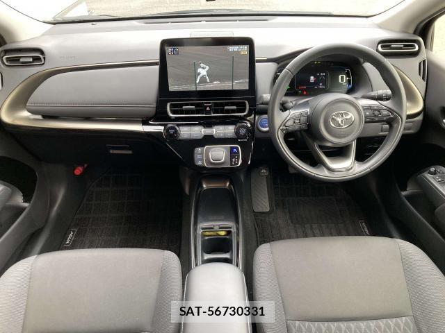 Toyota AQUA 2022-01 6674937-2