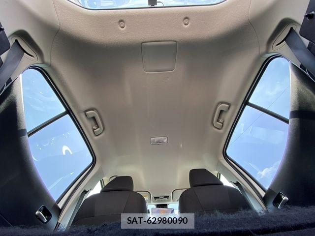 Toyota AQUA 2022-09 6674940-18