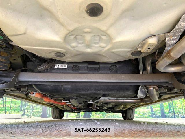 Toyota AQUA 2019-08 6674950-16