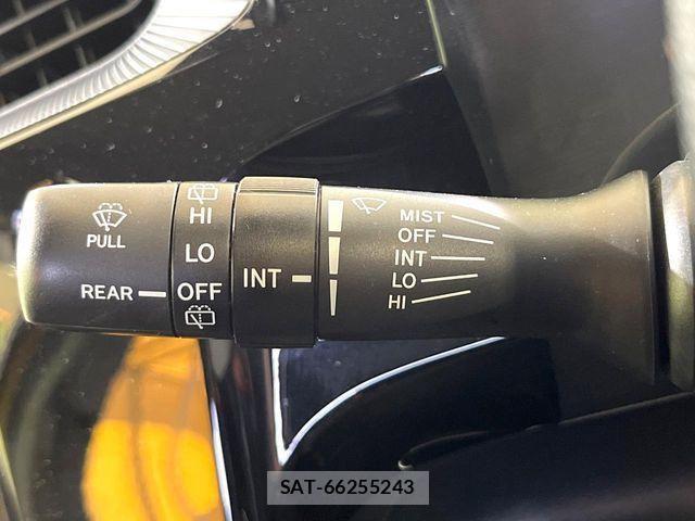 Toyota AQUA 2019-08 6674950-19