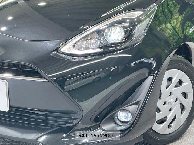 Toyota AQUA 2017-08 6674955-12