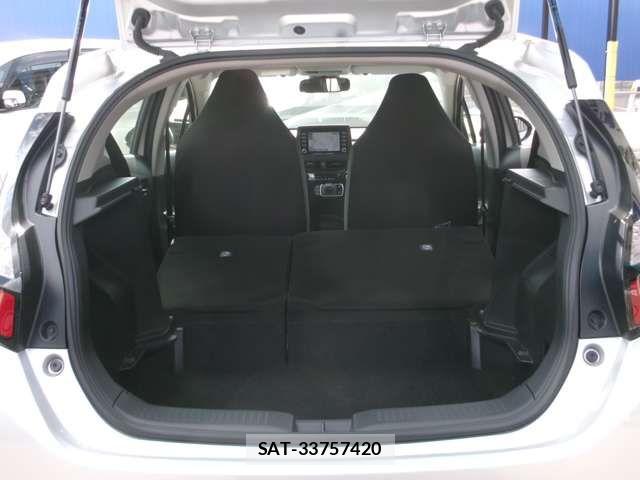 Toyota AQUA 2023-01 6674938-8