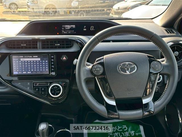 Toyota AQUA 2018-10 6674945-19