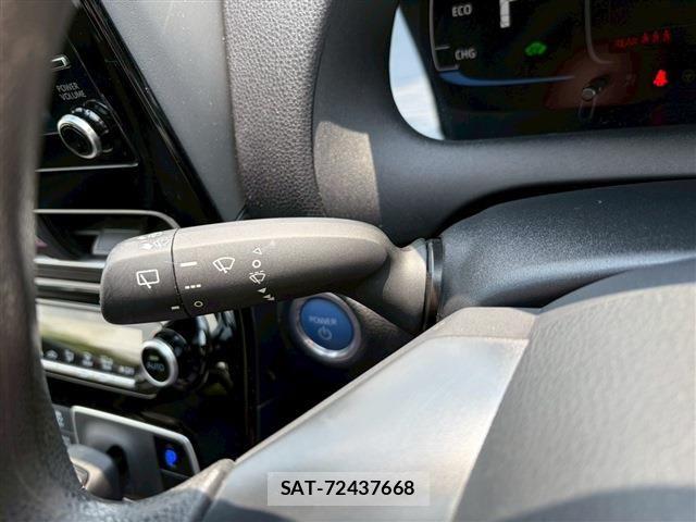 Toyota AQUA 2022-09 6674946-20