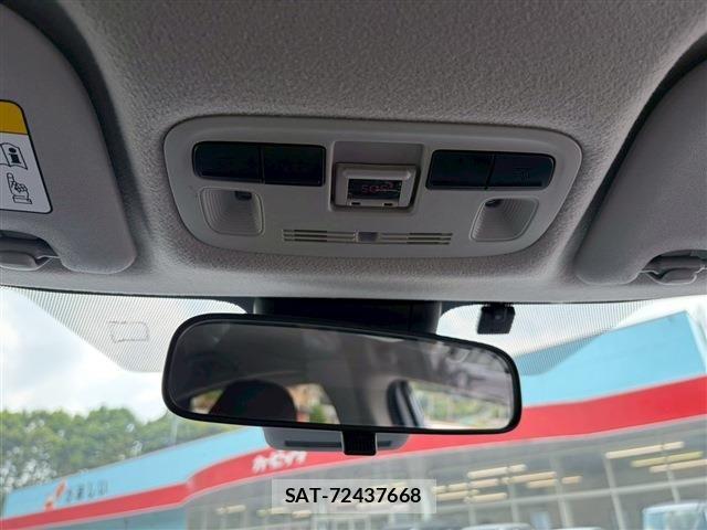 Toyota AQUA 2022-09 6674946-29