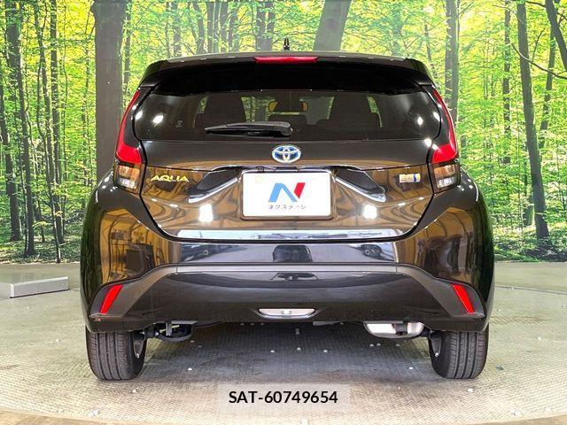 Toyota AQUA 2022-05 6674930-14
