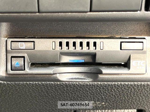Toyota AQUA 2022-05 6674930-6