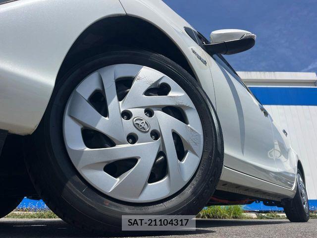 Toyota AQUA 2018-10 6674954-12
