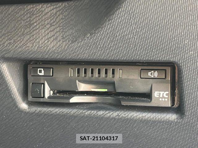 Toyota AQUA 2018-10 6674954-6