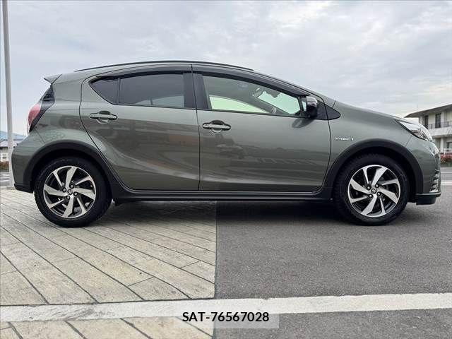 Toyota AQUA 2019-01 6682572-10