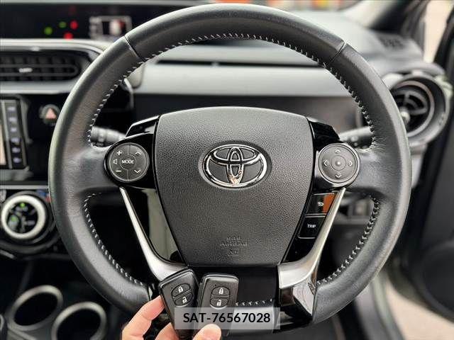 Toyota AQUA 2019-01 6682572-6