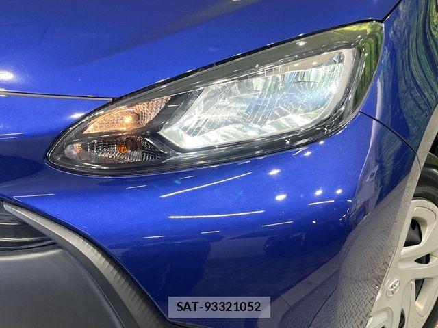 Toyota AQUA 2023-07 6683679-12