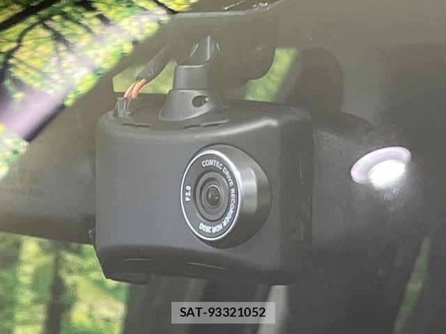 Toyota AQUA 2023-07 6683679-7