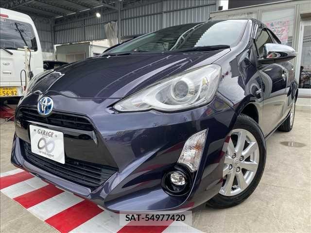 Toyota AQUA 2015-10 6690911-0