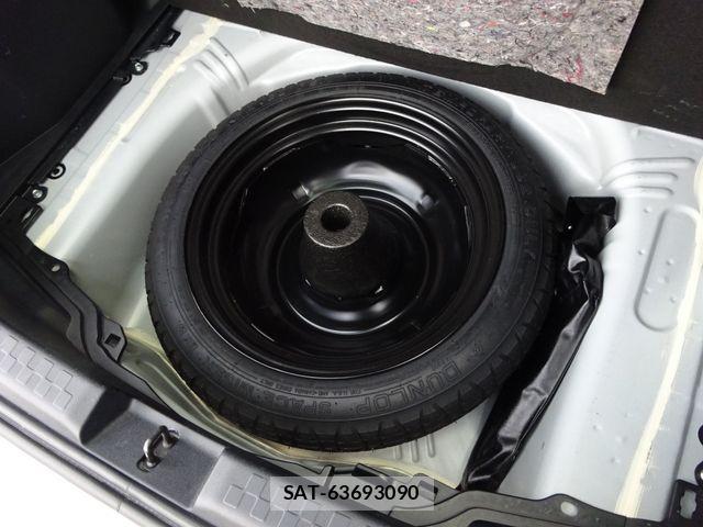 Toyota AQUA 2019-10 6690910-16