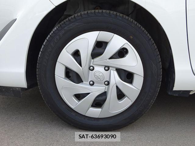Toyota AQUA 2019-10 6690910-19