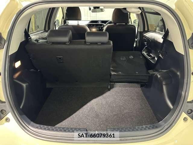 Toyota AQUA 2018-06 6690907-26