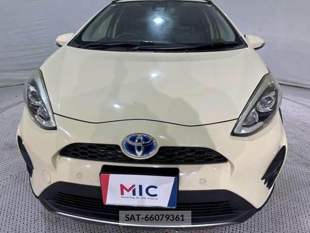 Toyota AQUA 2018-06 6690907-28