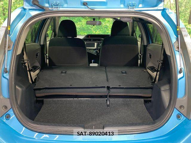 Toyota AQUA 2013-10 6715625-10