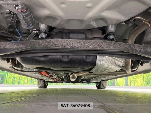 Toyota AQUA 2022-09 6750824-18
