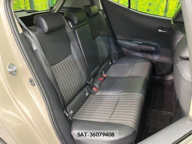 Toyota AQUA 2022-09 6750824-8