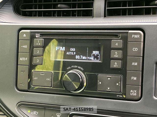 Toyota AQUA 2017-11 6750836-4
