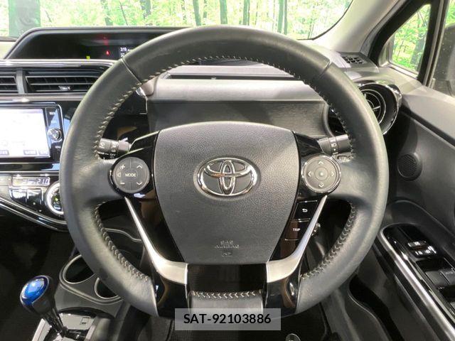 Toyota AQUA 2017-10 6750835-10