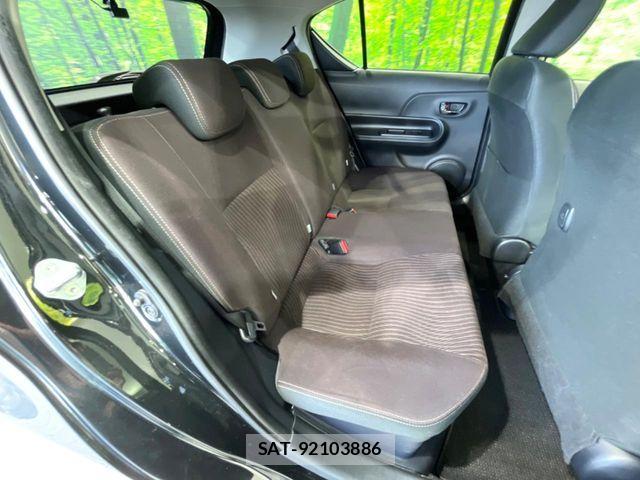 Toyota AQUA 2017-10 6750835-8