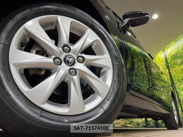 Toyota AQUA 2023-05 6750825-12