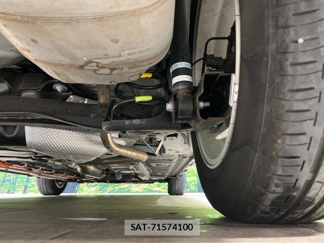 Toyota AQUA 2023-05 6750825-19