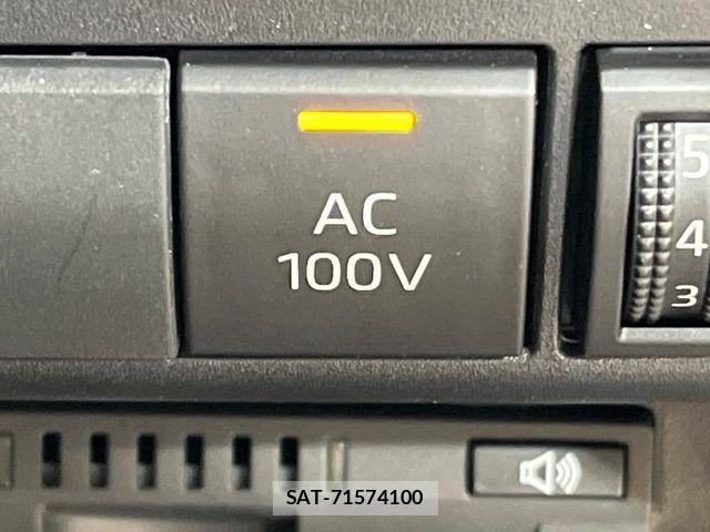 Toyota AQUA 2023-05 6750825-6