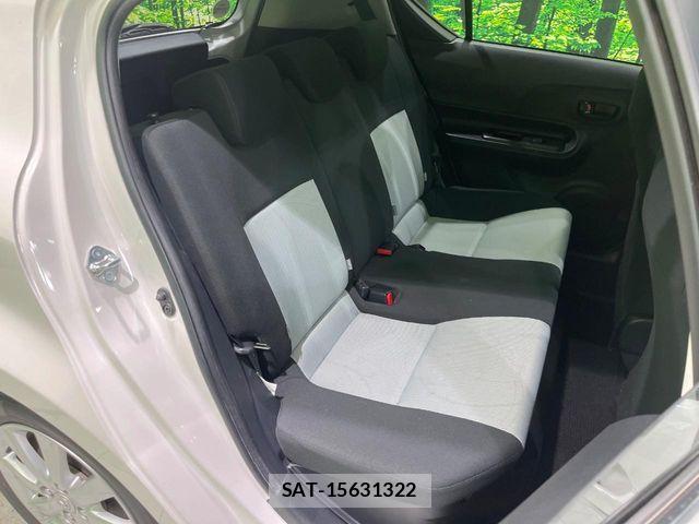 Toyota AQUA 2014-11 6750849-8