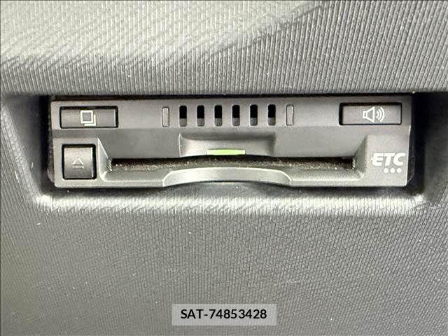 Toyota AQUA 2018-10 6750830-15