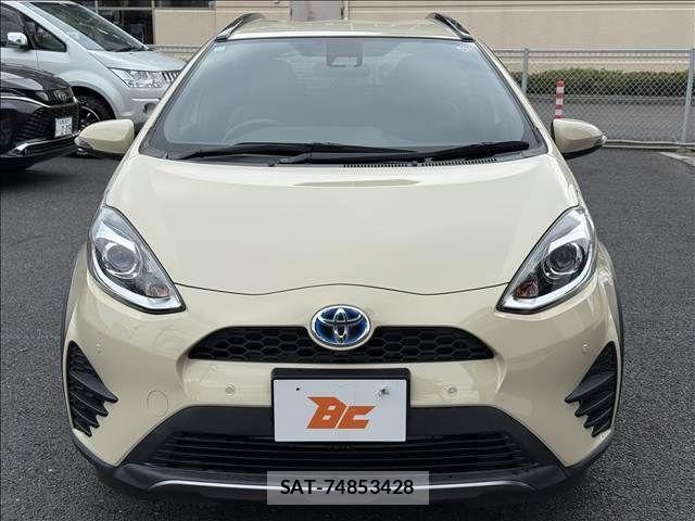 Toyota AQUA 2018-10 6750830-20