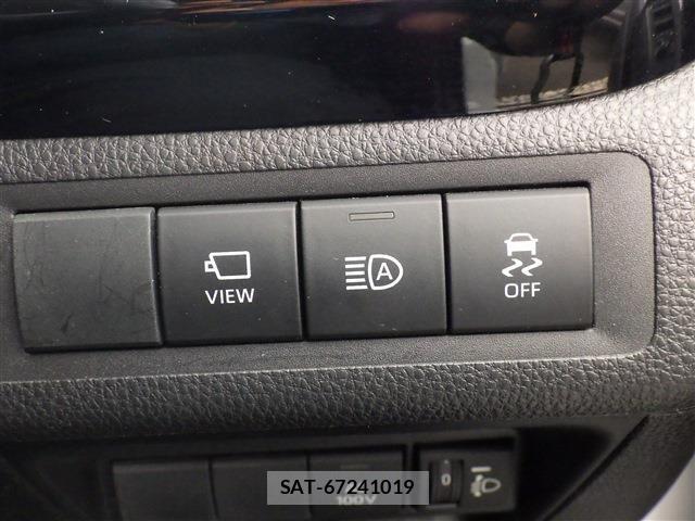 Toyota AQUA 2023-03 6750828-11