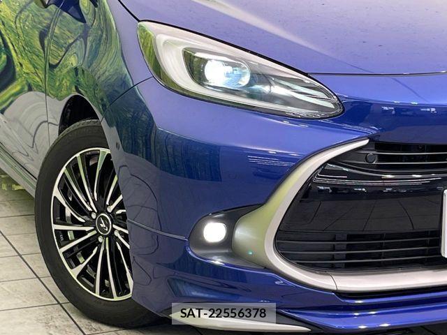 Toyota AQUA 2021-10 6750829-11
