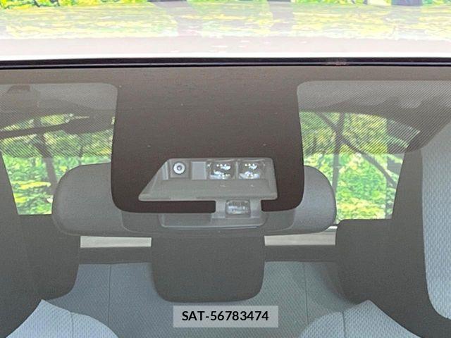 Toyota AQUA 2021-02 6750833-2