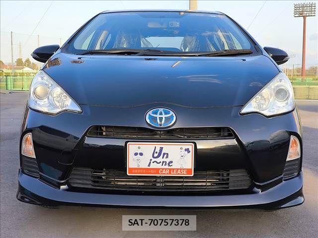 Toyota AQUA 2014-10 6750857-1