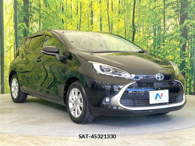 Toyota AQUA 2023-04 6750826-15
