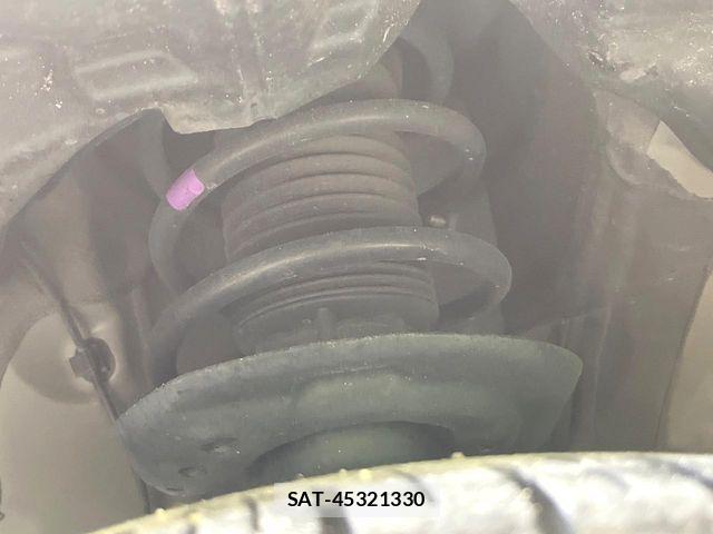 Toyota AQUA 2023-04 6750826-19
