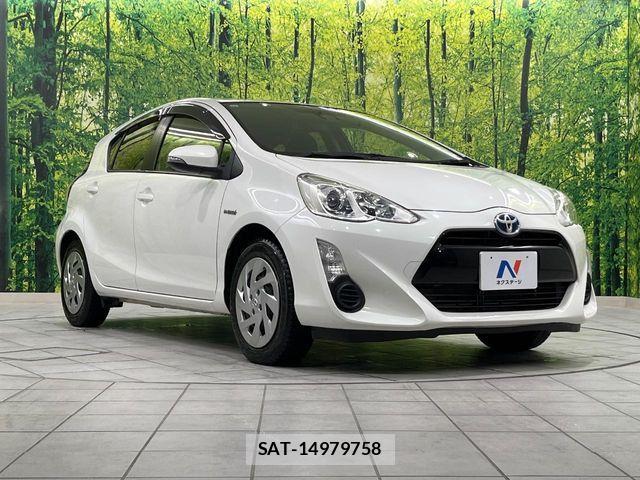 Toyota AQUA 2015-11 6750846-15