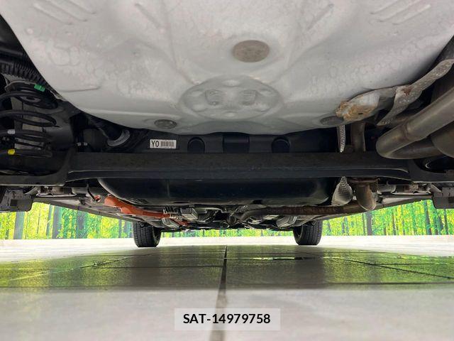 Toyota AQUA 2015-11 6750846-18