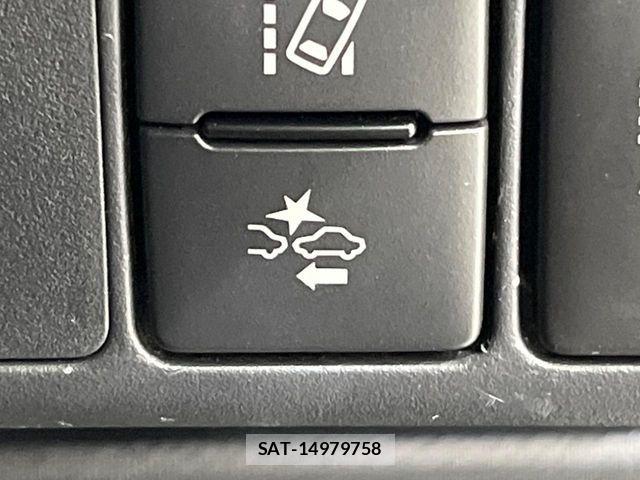 Toyota AQUA 2015-11 6750846-4