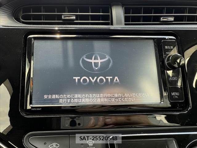 Toyota AQUA 2017-08 6750834-2