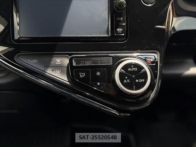 Toyota AQUA 2017-08 6750834-29