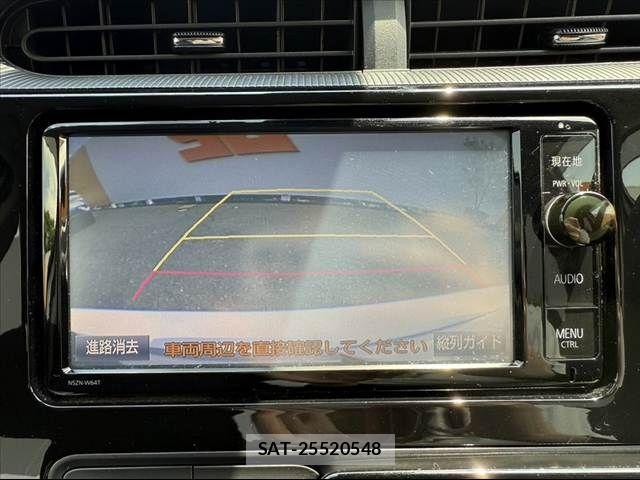 Toyota AQUA 2017-08 6750834-6