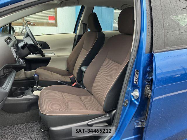 Toyota AQUA 2013-03 6750867-4